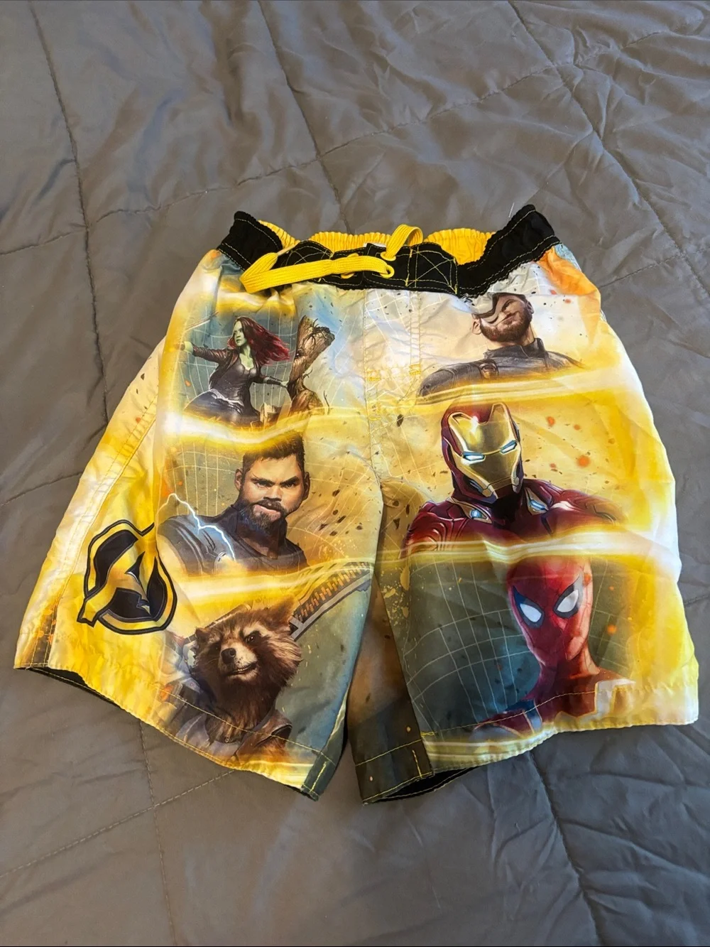 🟢10/$10 - swim trunks
